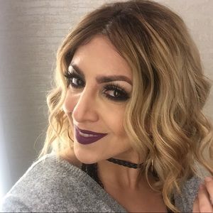 Meet your Posher, Noemi